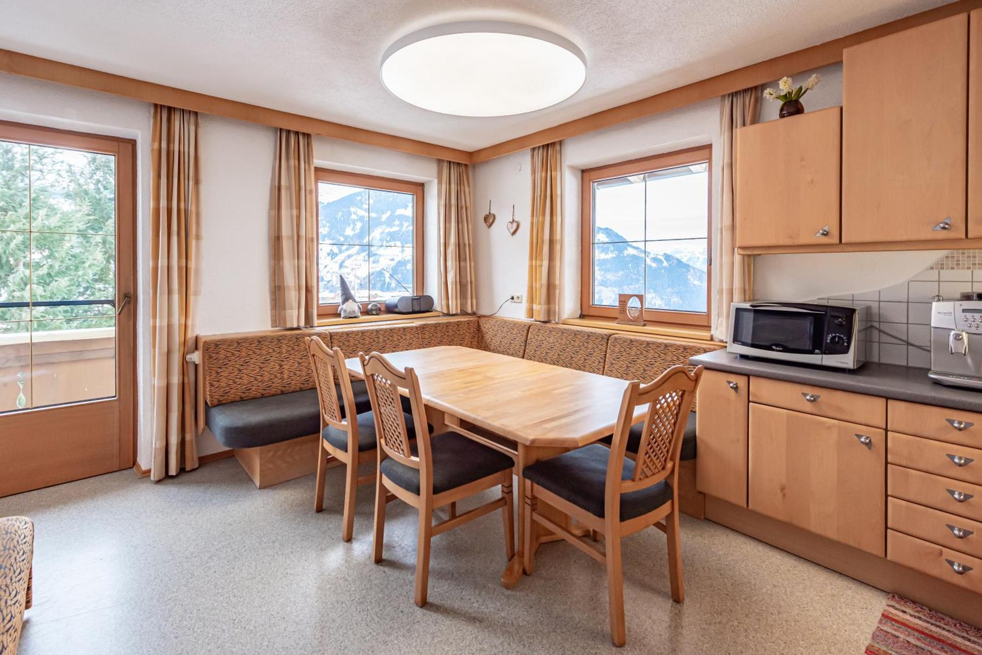 Ferienwohnung Ausblick Zillertal 하이젠베르크 외부 사진