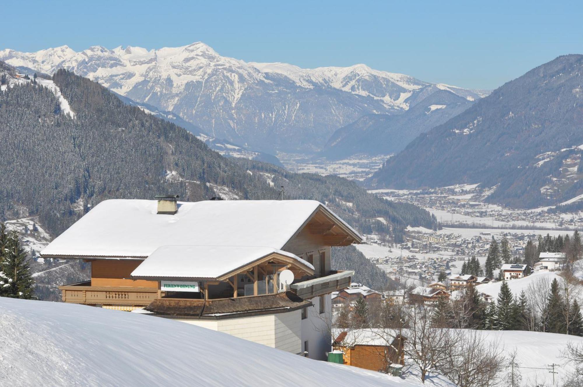 Ferienwohnung Ausblick Zillertal 하이젠베르크 외부 사진